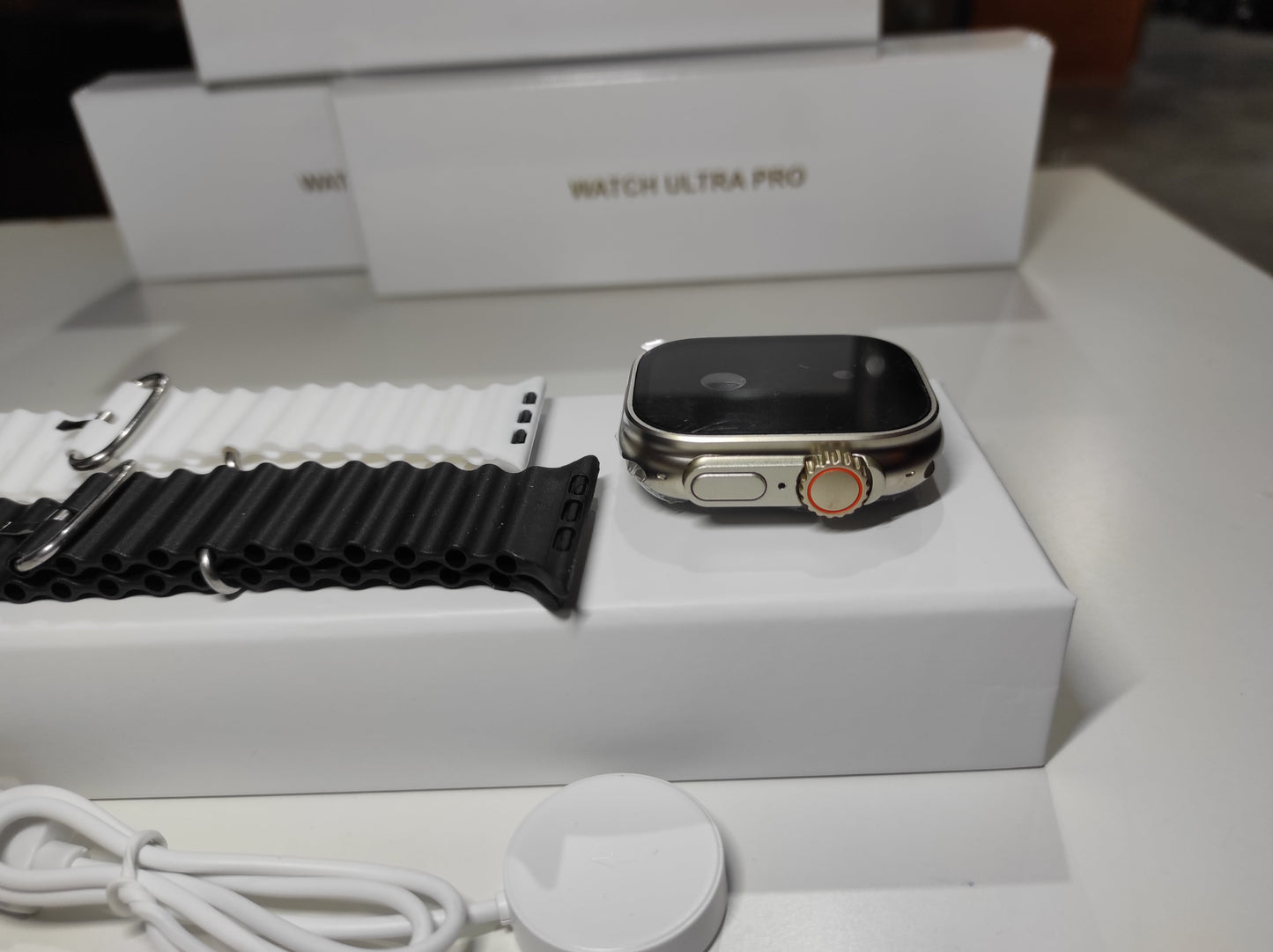 Smartwatch Ultra Pro  ( negro + blanco )